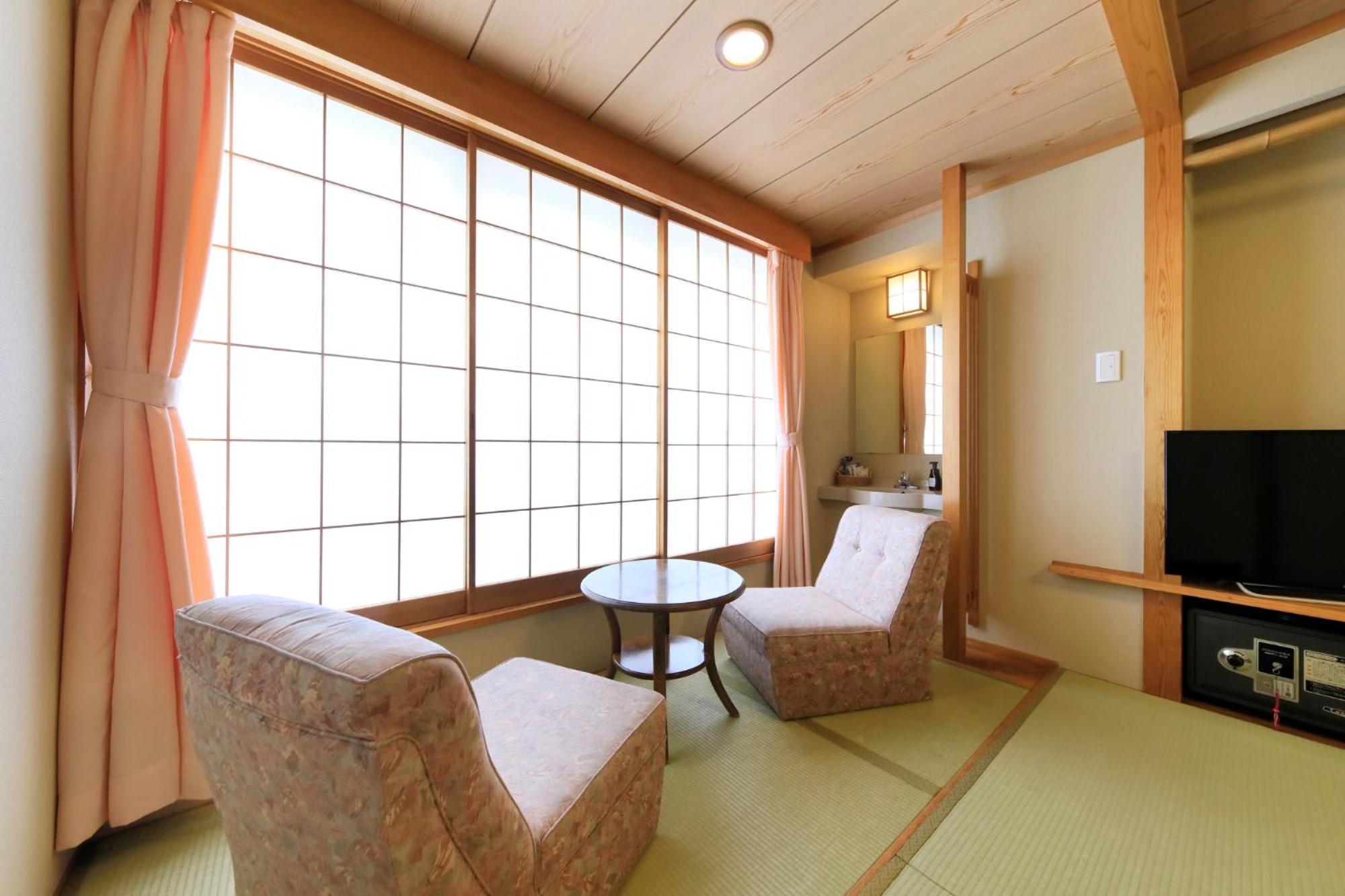Ryokan Biyunoyado Yamanouchi  Buitenkant foto